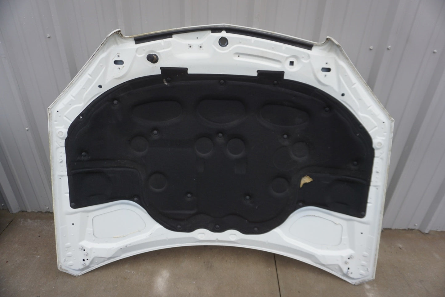 2008 - 2011 Mercedes W204 C250 C300 Front Hood Bonnet Panel Assembly OEM