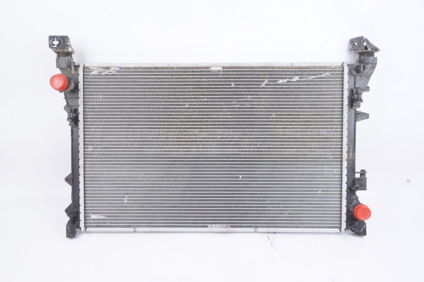 2012 - 2019 Fiat 500 1.4L Engine Cooling Radiator Assembly OEM