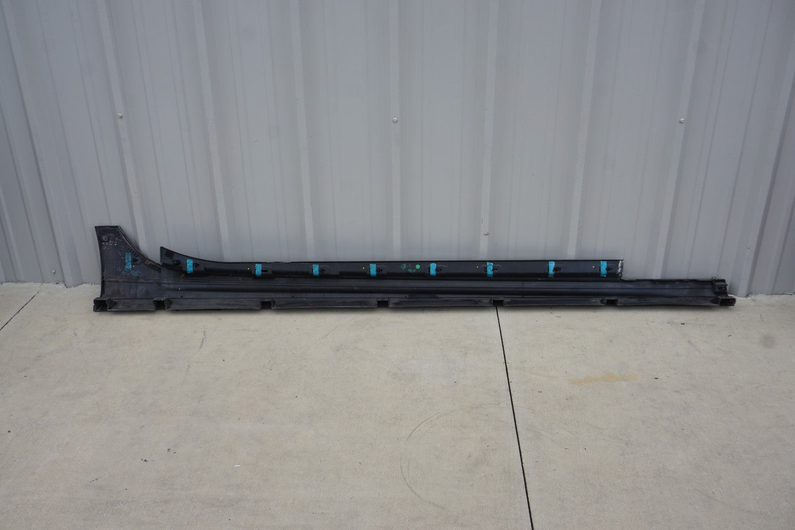 2014 - 2022 Maserati Ghibli Left Driver Side Rocker Panel Skirt Molding OEM