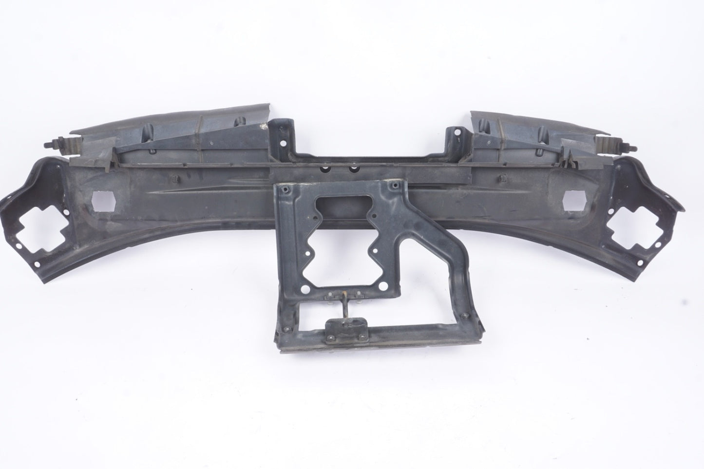 2007-2013 Mercedes W221 S550 Upper Radiator Support Frame Carrier Bracket OEM