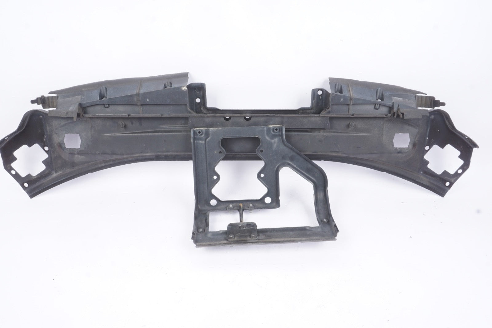 2007-2013 Mercedes W221 S550 Upper Radiator Support Frame Carrier Bracket OEM
