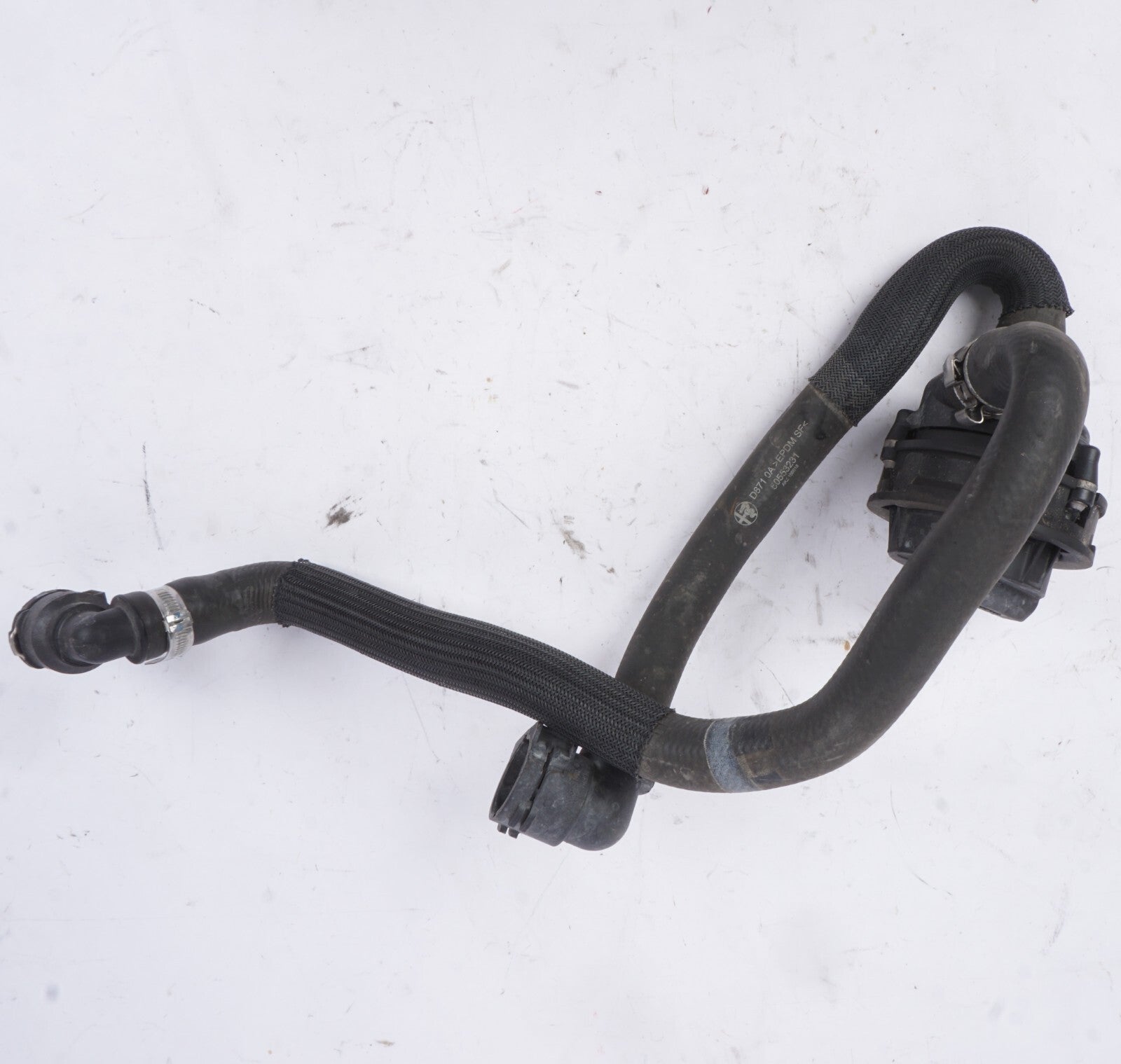 2017 - 2025 ALFA ROMEO GIULIA 2.0L WATER PUMP COOLANT HOSE PIPE 50553231 OEM