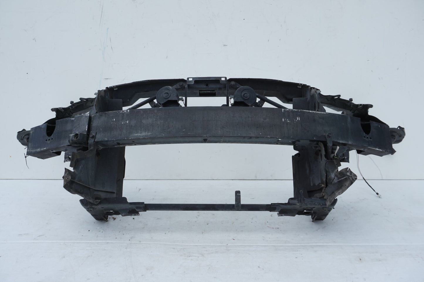 03-08 Mercedes R230 SL500 Upper Radiator Support Core Headlight Bracket OEM