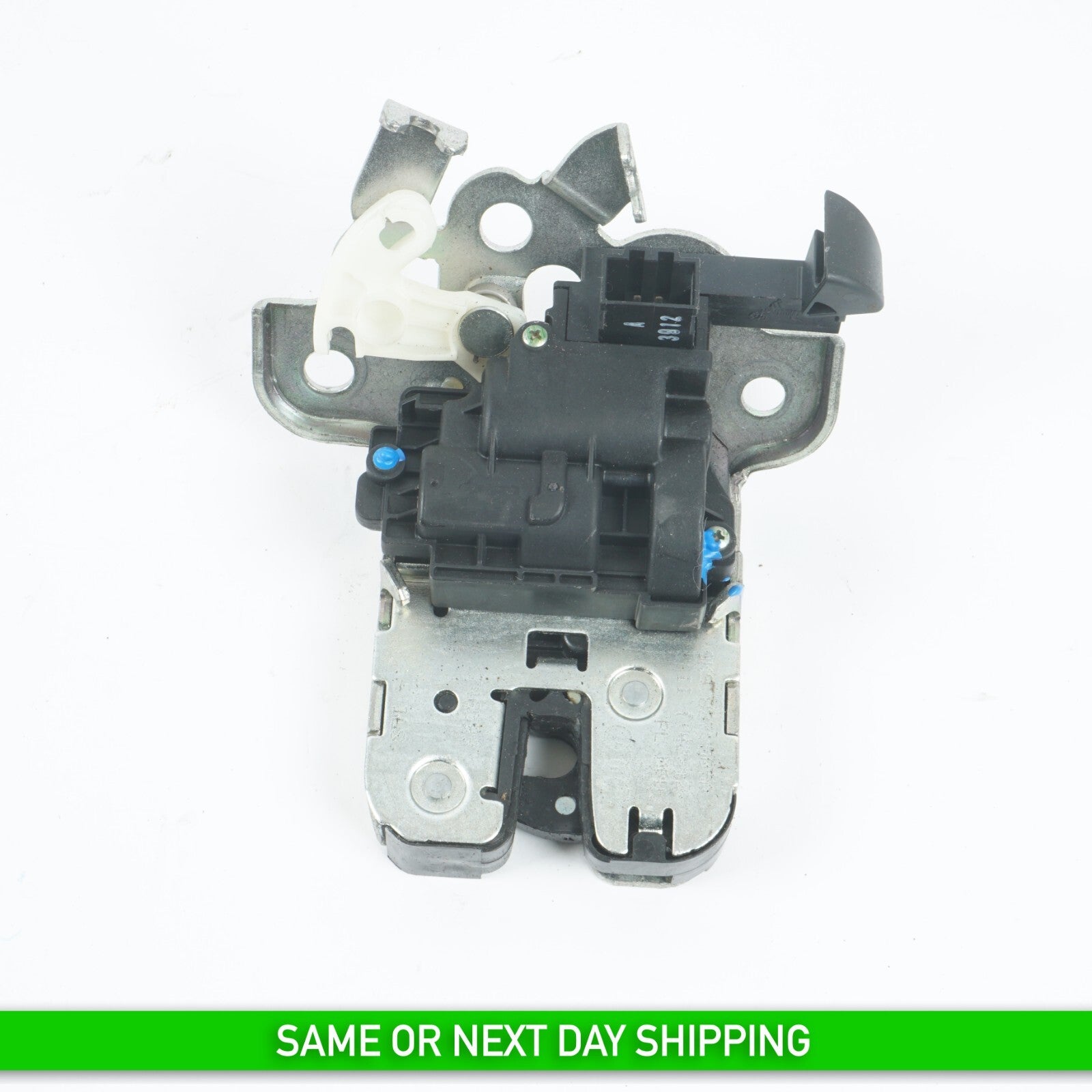 2012 - 2018 AUDI A7 TRUNK LID LOCK LATCH ACTUATOR OEM