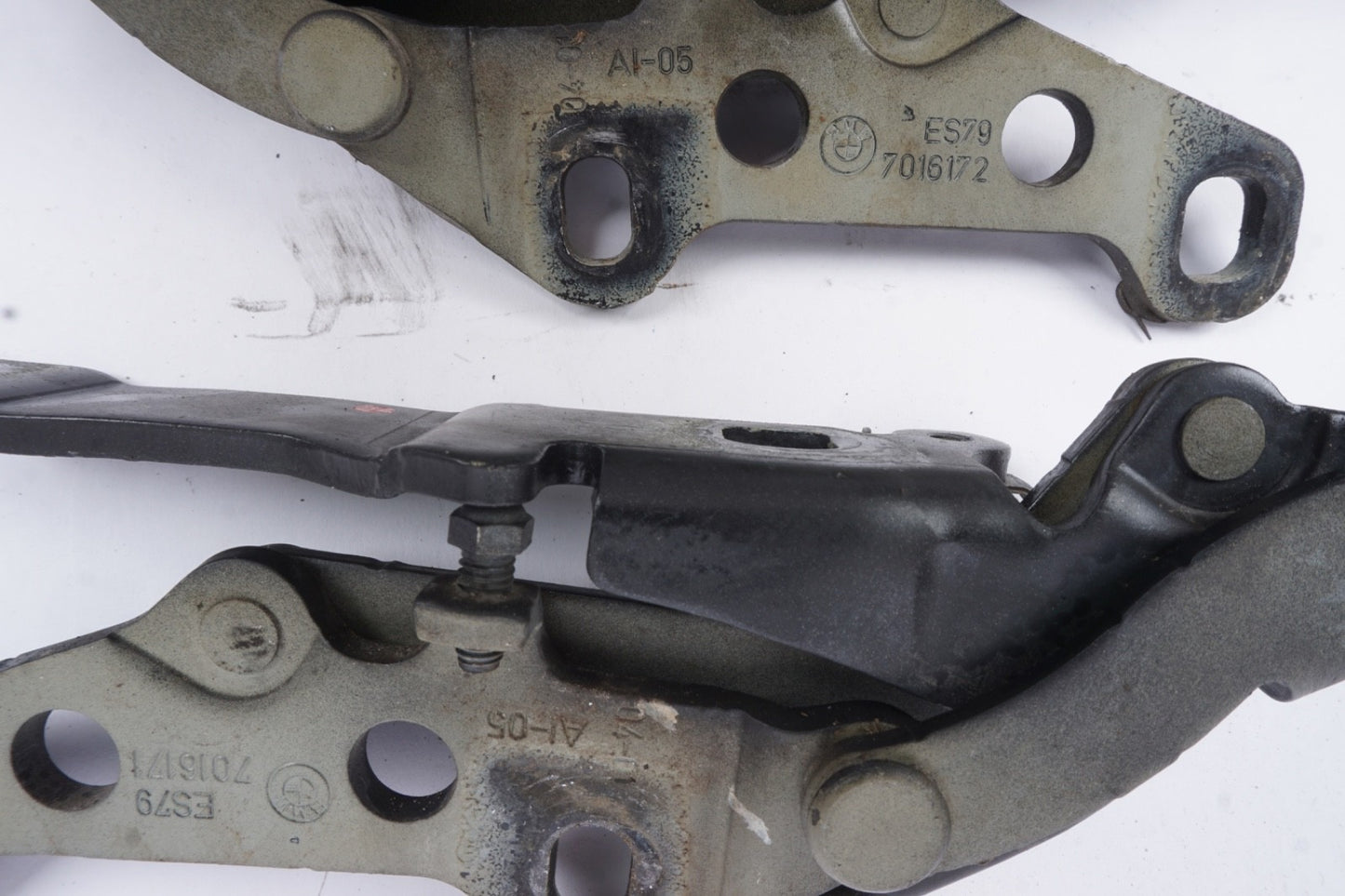 02-08 BMW Z4 E85 E86 Front Left and Right Hood Bonnet Hinge OEM