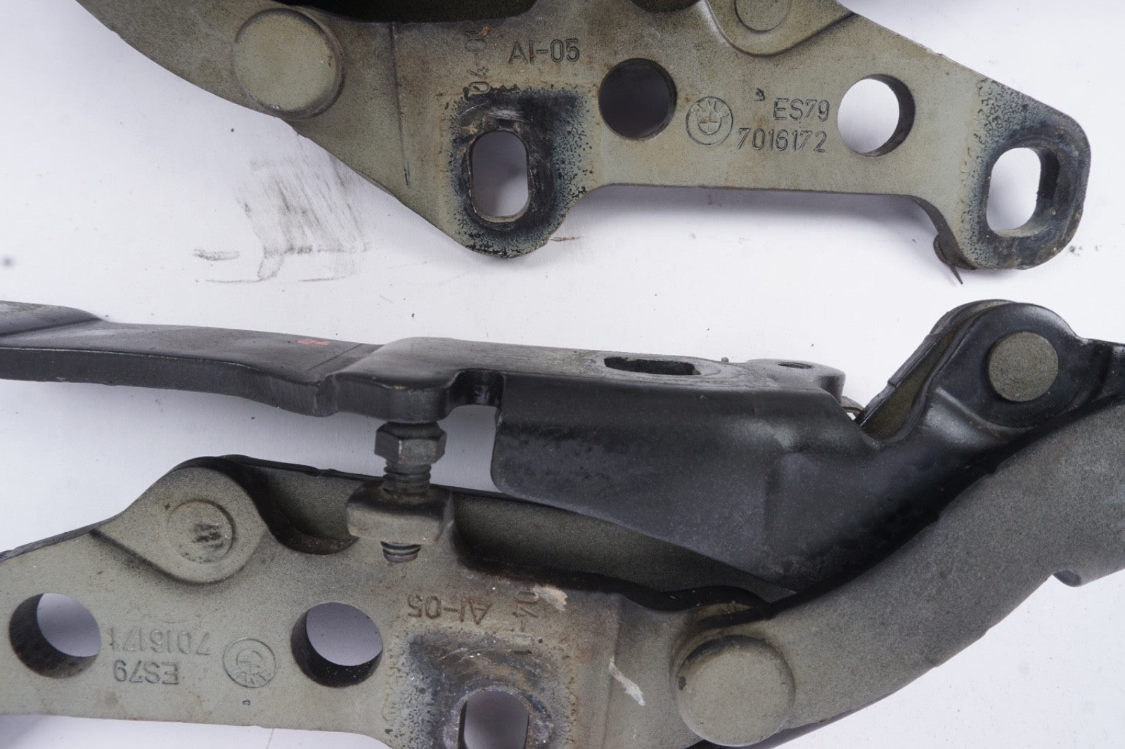 02-08 BMW Z4 E85 E86 Front Left and Right Hood Bonnet Hinge OEM