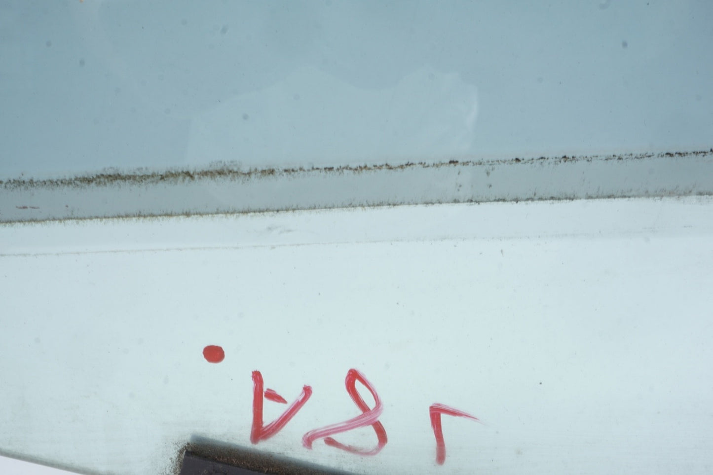 2011 - 2017 AUDI A8L WINDOW GLASS FRONT LEFT DRIVER SIDE DOOR  OEM