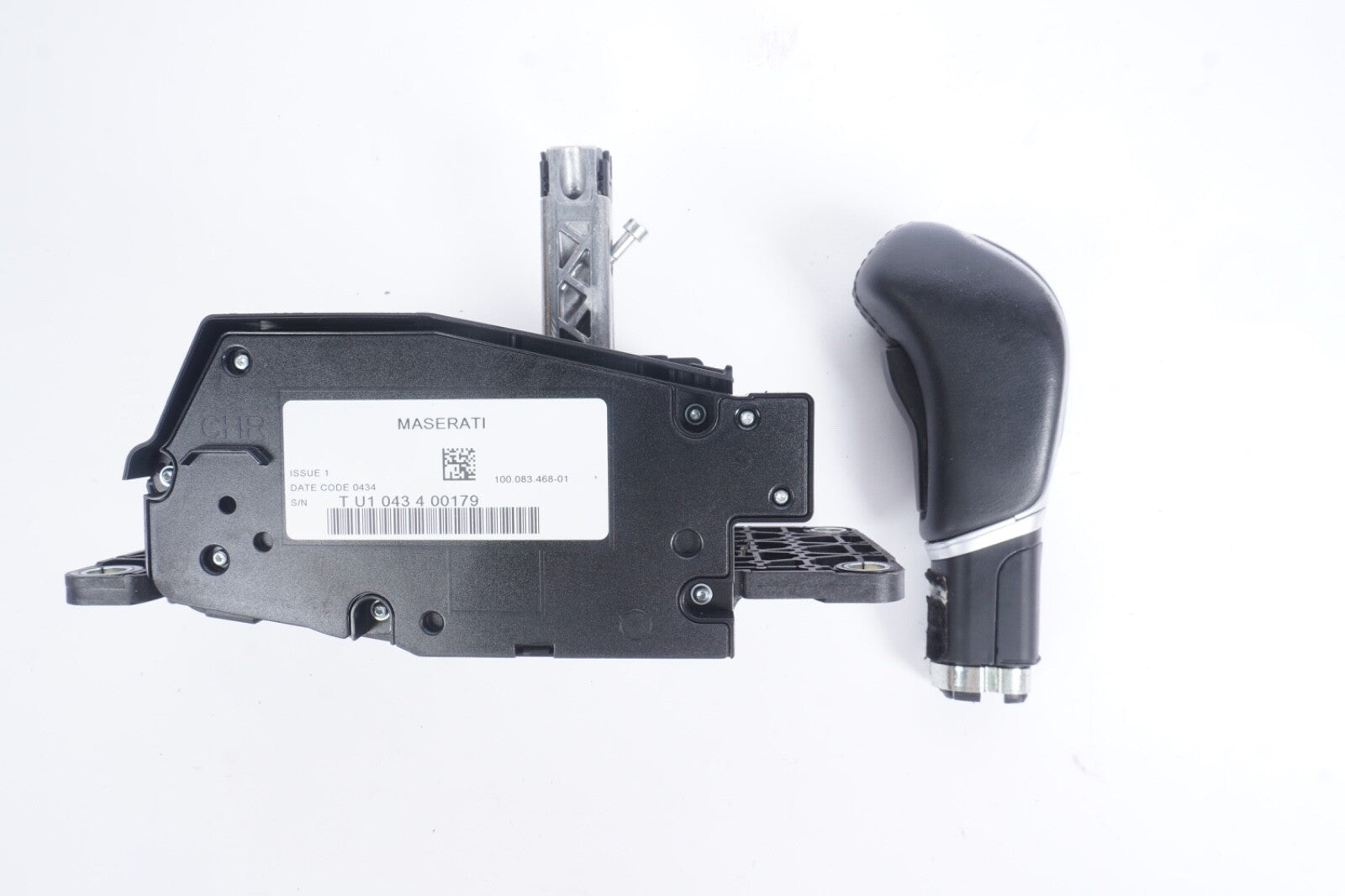 2014-2019 MASERATI GHIBLI SQ4 FLOOR SHIFTER GEAR SELECTOR OEM