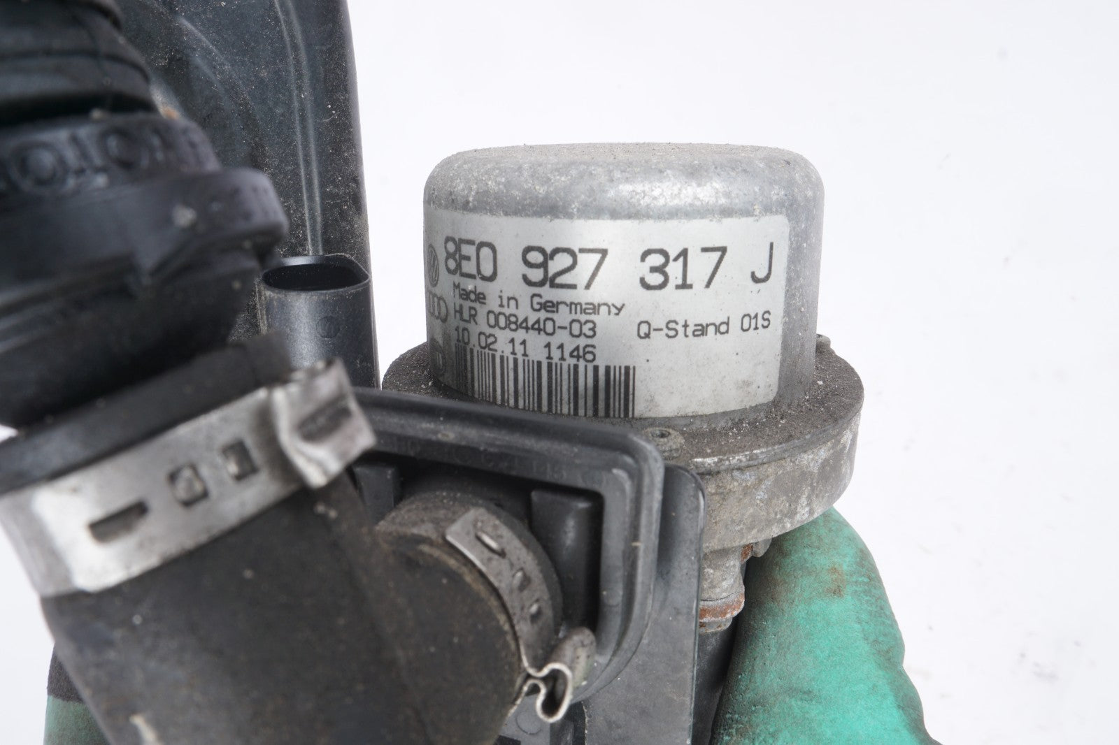 2011 - 2018 Audi A8 Brake Booster Vacuum Pump OEM