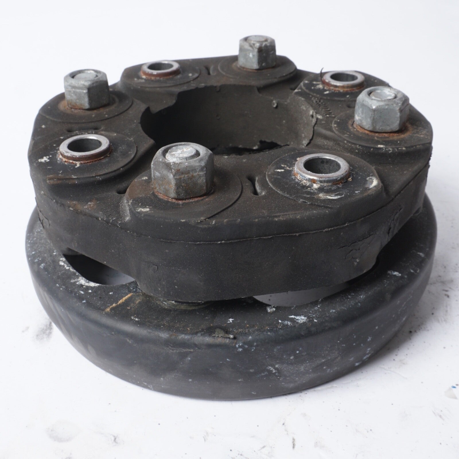 2012-2013 MERCEDES-BENZ  S550 DRIVE SHAFT FLEX DISC