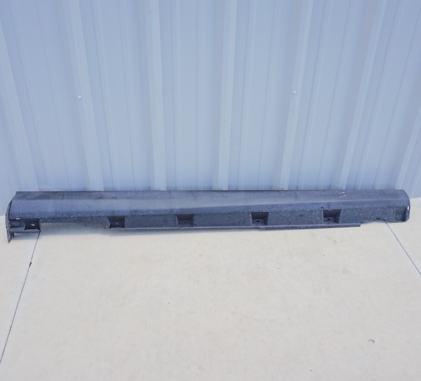 2012 - 2018 FORD FOCUS Driver Left Side Rocker Panel Skirt Molding  OEM