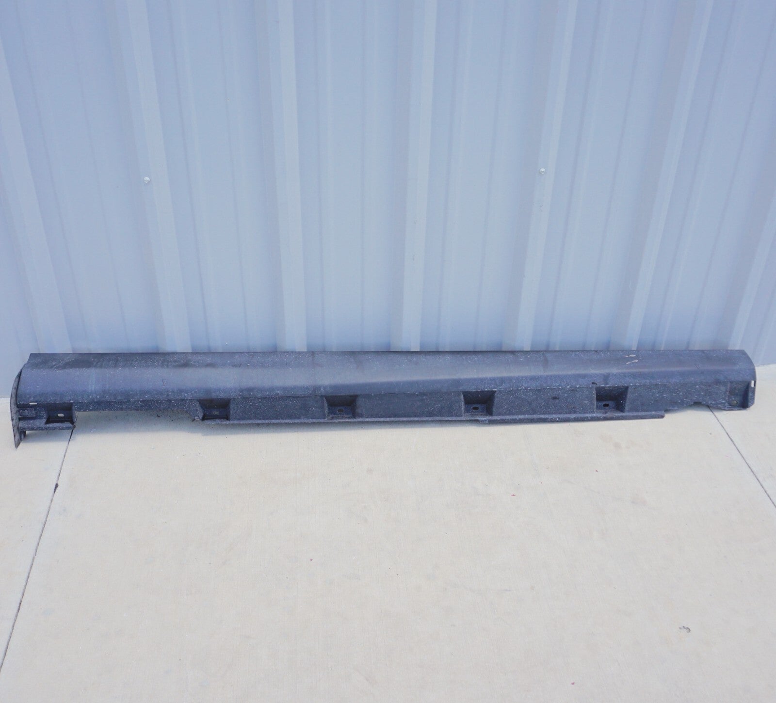 2012 - 2018 FORD FOCUS Driver Left Side Rocker Panel Skirt Molding  OEM