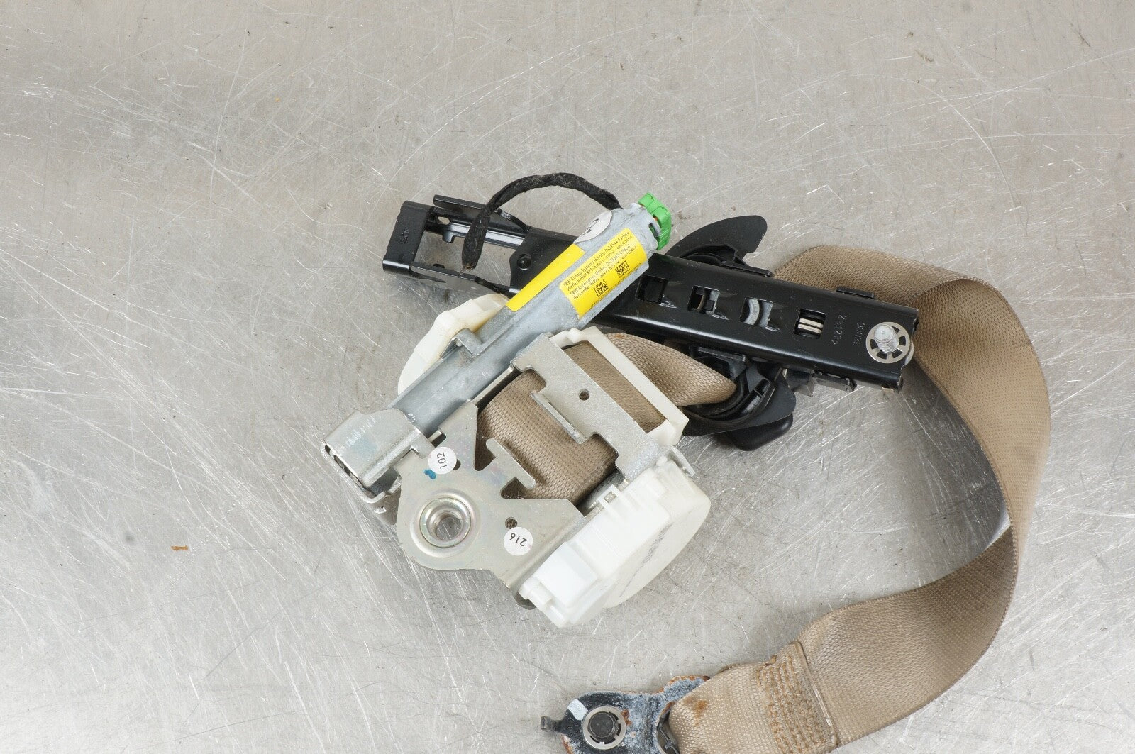 2008-2014 MERCEDES C300 W204 FRONT LEFT SIDE SEAT BELT SEATBELT RETRACTOR OEM