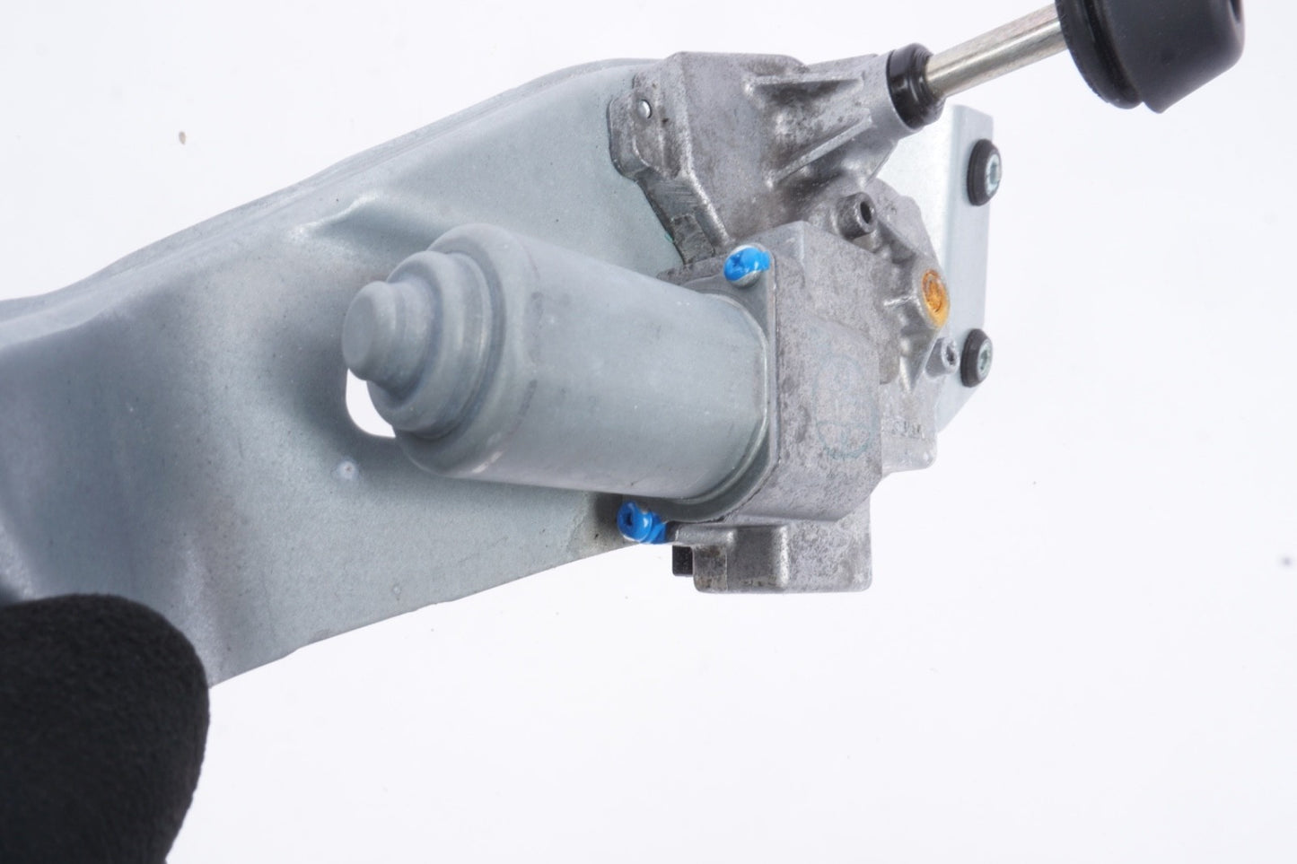 2018 - 2023 BMW X2 F39 REAR LIFTGATE BACK WINDOW GLASS WIPER MOTOR OEM 7356220