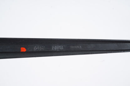 2002-2010 LEXUS SC430 FRONT LEFT & RIGHT WINDSHIELD WIPER ARM SET PAIR OEM 02-10