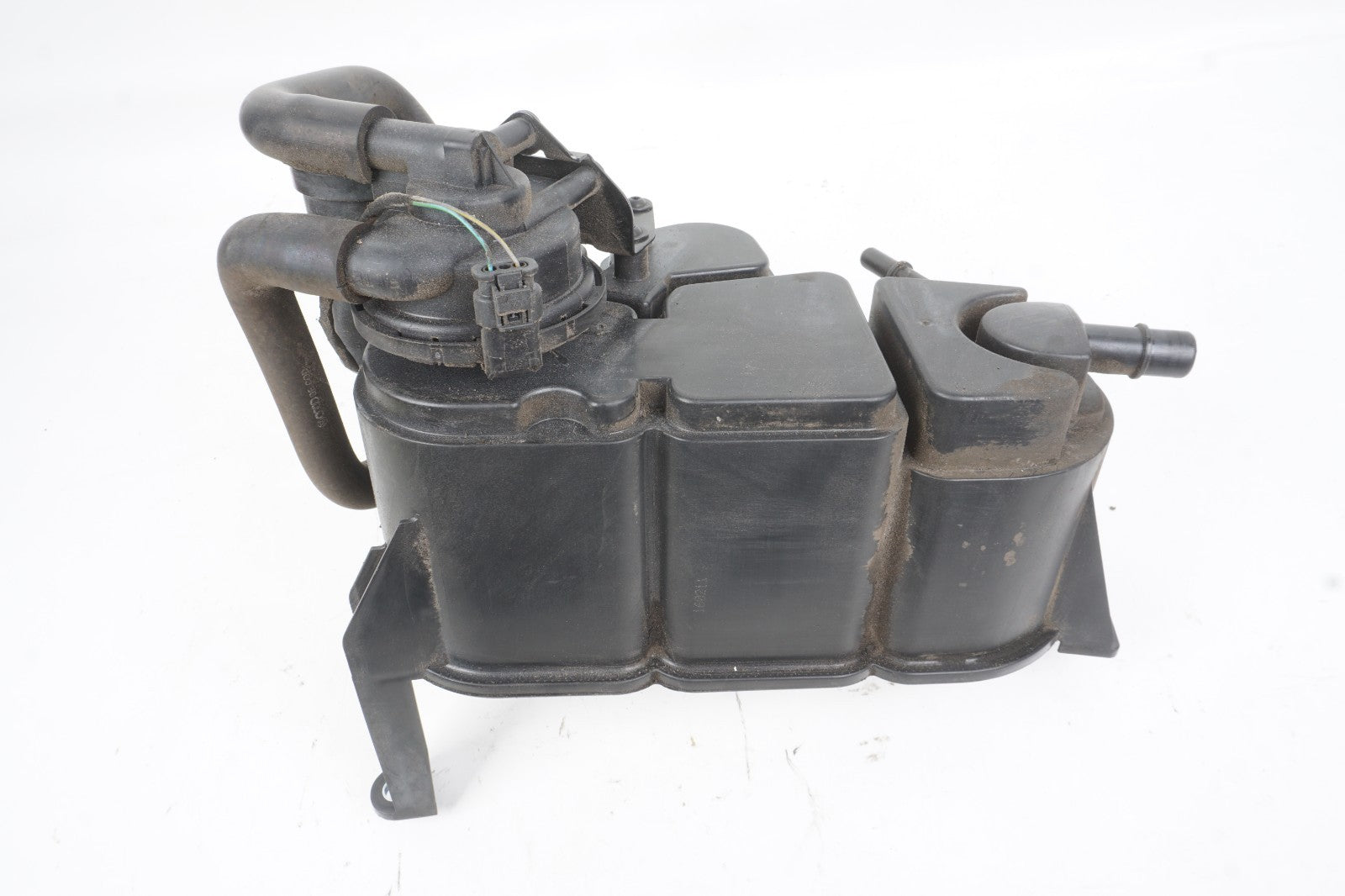 2011-2018 Audi A8 Fuel EVAP Vapor Charcoal Canister Box 4H0201801A   OEM