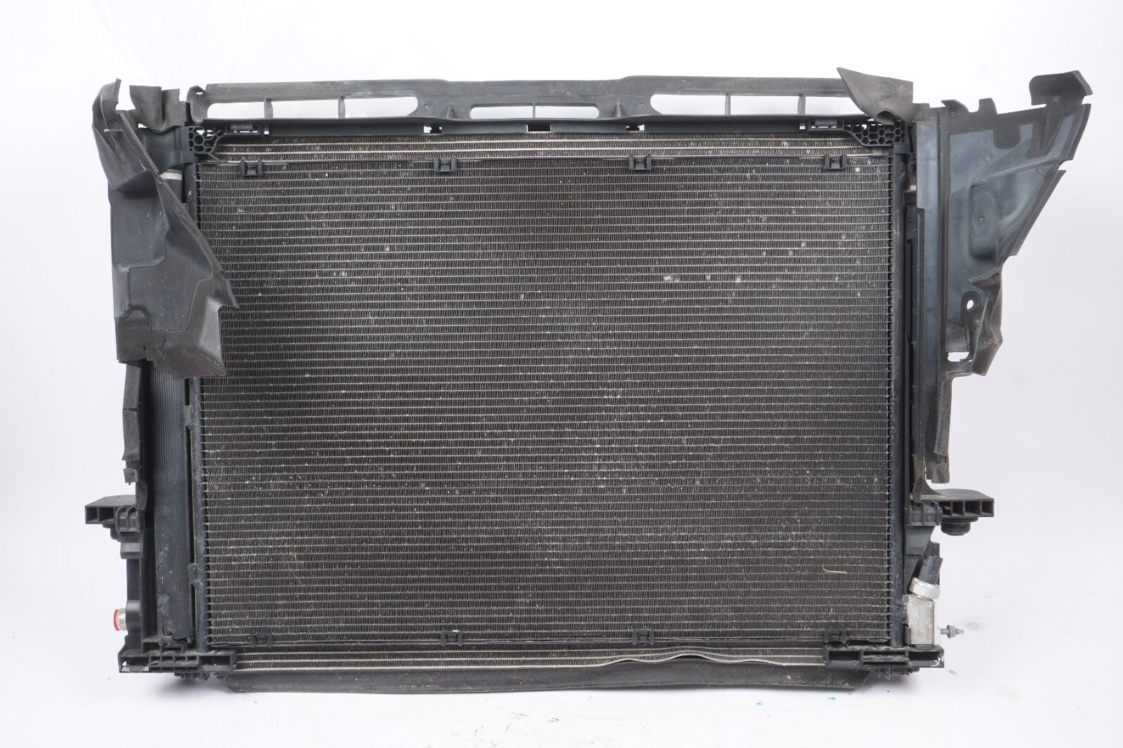 14-17 Mercedes S550e W222 3.0L Cooling Radiator & Condenser OEM