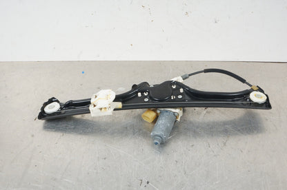 2007 - 2013 BMW X5 Rear Door Window Regulator w Motor Right 7137030 OEM