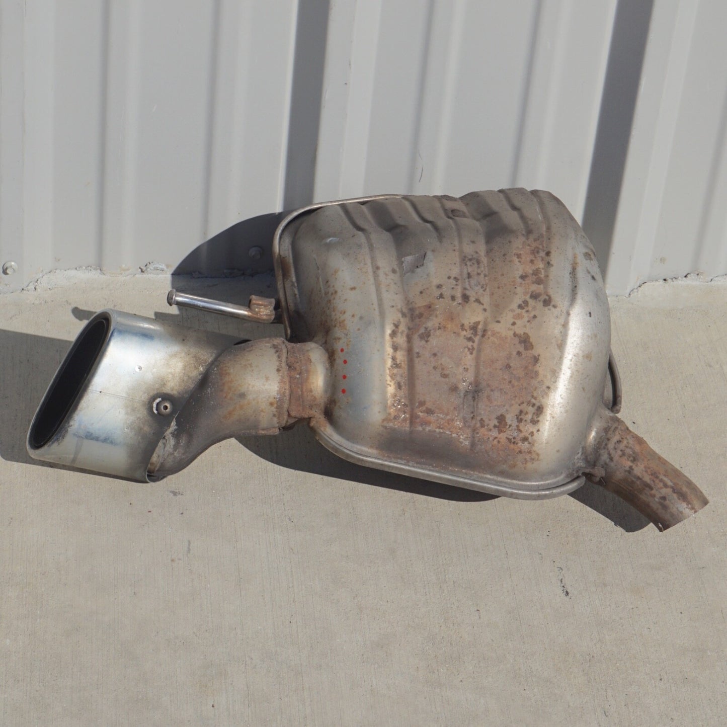 2003 - 2006 Mercedes Sl Class R230 Sl500 Muffler Exhaust Silencer Rear Right Oem