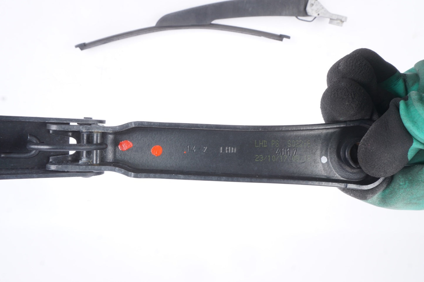 2018 - 2023 BMW X2 28I F39 - Right & Left Windshield Wiper ARM SET