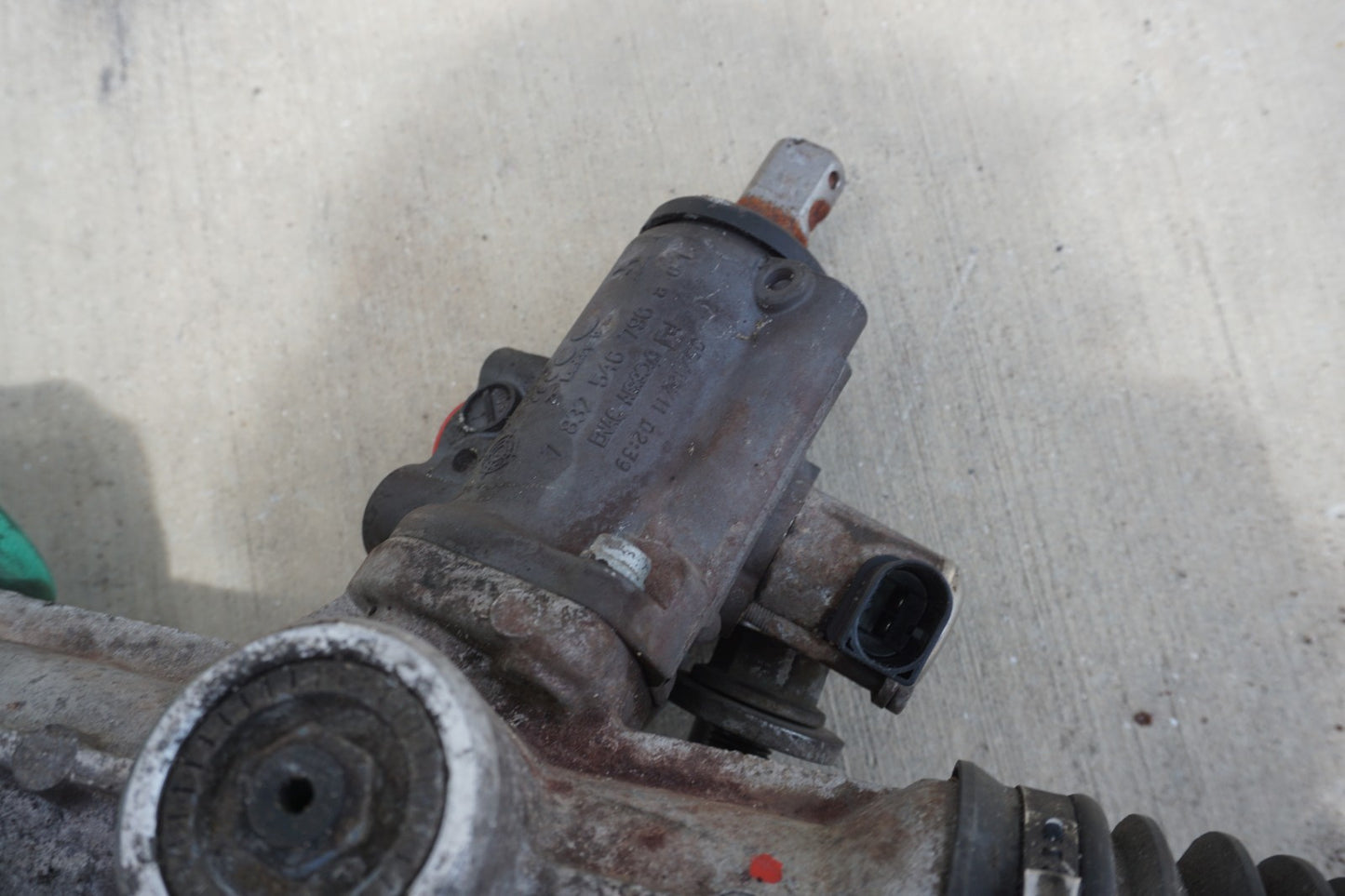 2011 - 2014 Audi A8 Quattro Power Steering Rack And Pinion OEM