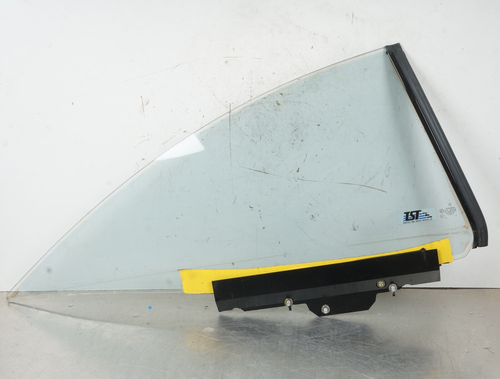 07-14 Mercedes W216 CL550 CL63 AMG Rear Right Side Quarter Window Glass OEM