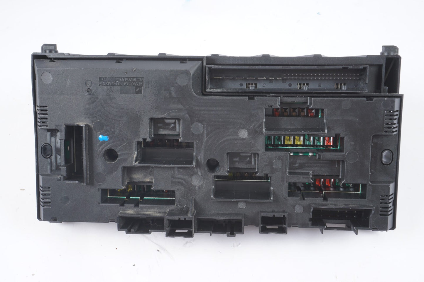 2012 - 2018 BMW 650i 640i Front Power Distribution Fuse Relay Box 9252815  OEM