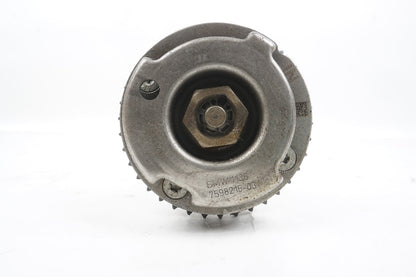 2012 - 2018 F26 F30 F32 F33 320i 328i BMW Engine Exhaust Camshaft And Gear OEM