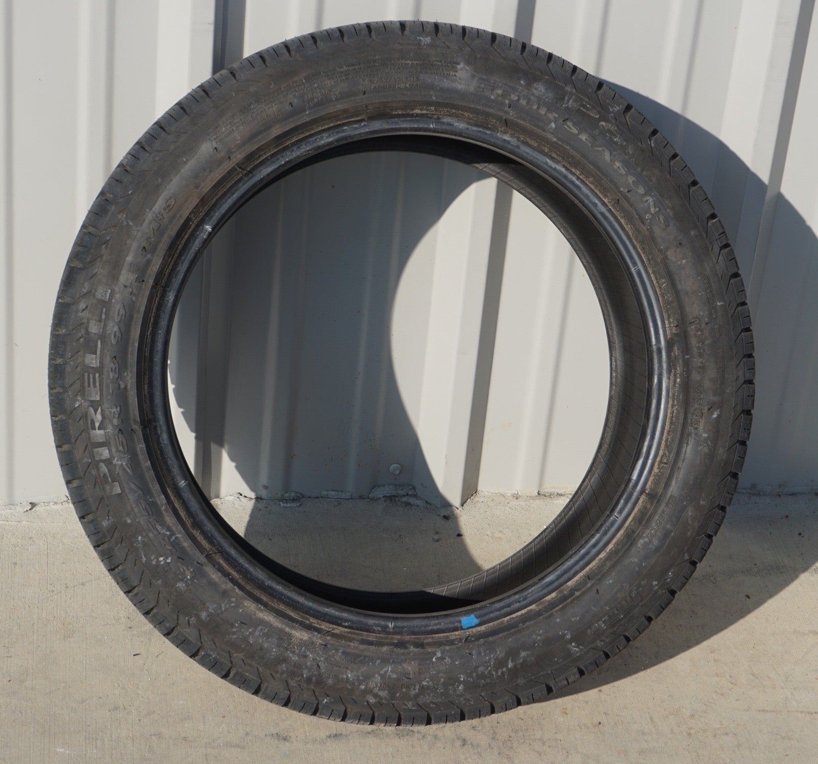 PIRELLI P6 FOUR SEASONS 255/45 R18 99H - USED - 8.5/32"