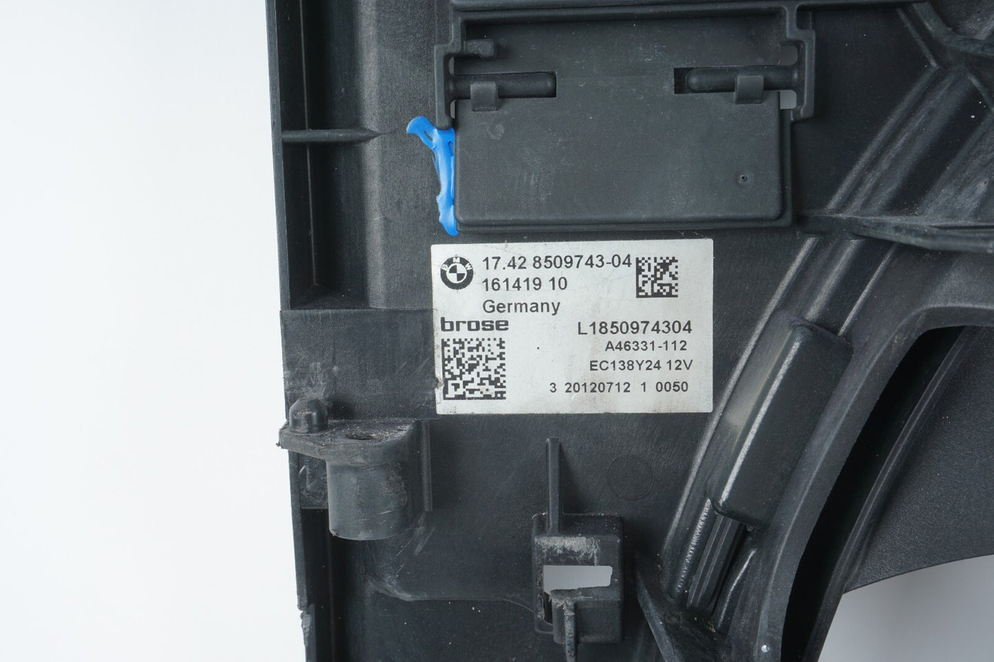 2012 - 2016 BMW 650i RADIATOR COOLING FAN OEM