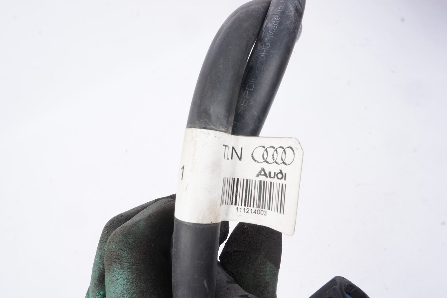 2011 - 2017 AUDI A8 A8L Windshield Washer Hose Line Tube 4H0955667A  OEM