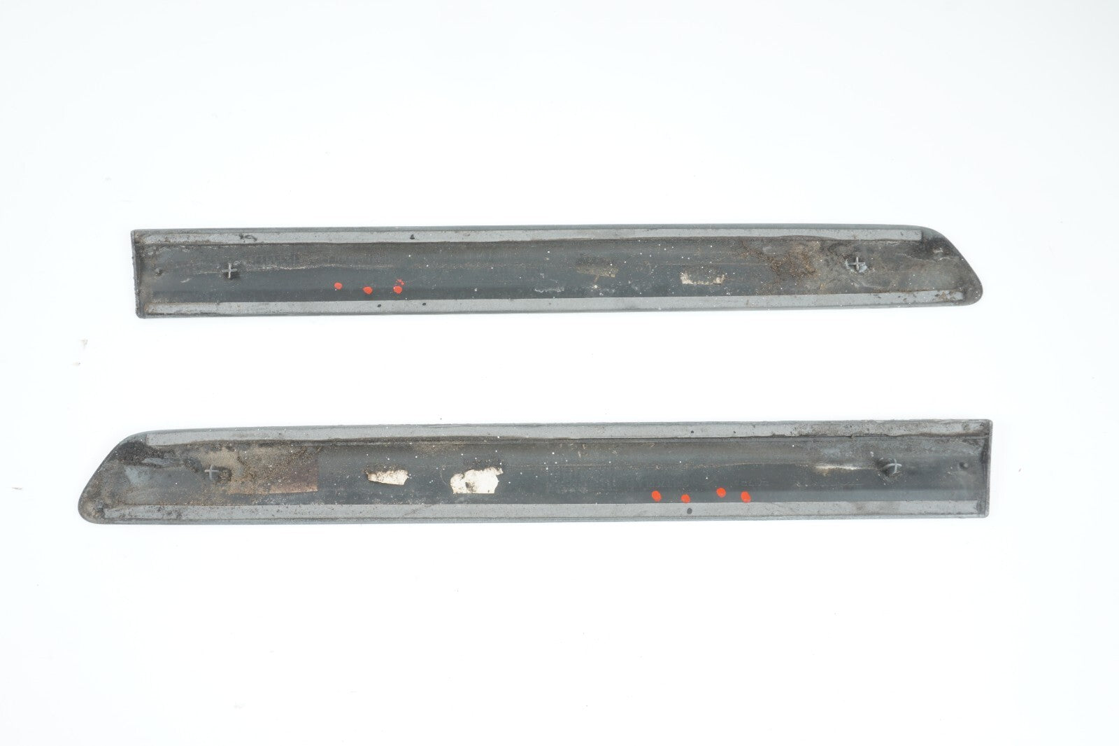 2006-2013 VOLVO C70 REAR QUARTER MOLDING TRIM LEFT & RIGHT SET OEM