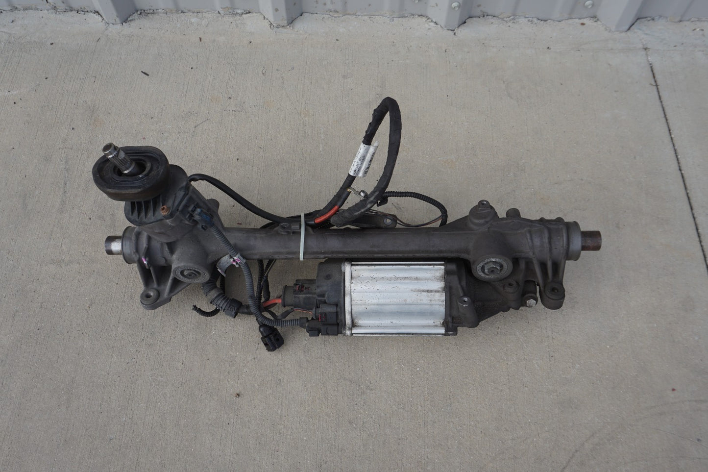12-22 Volkswagen Passat Power Steering Rack 561423051M OEM