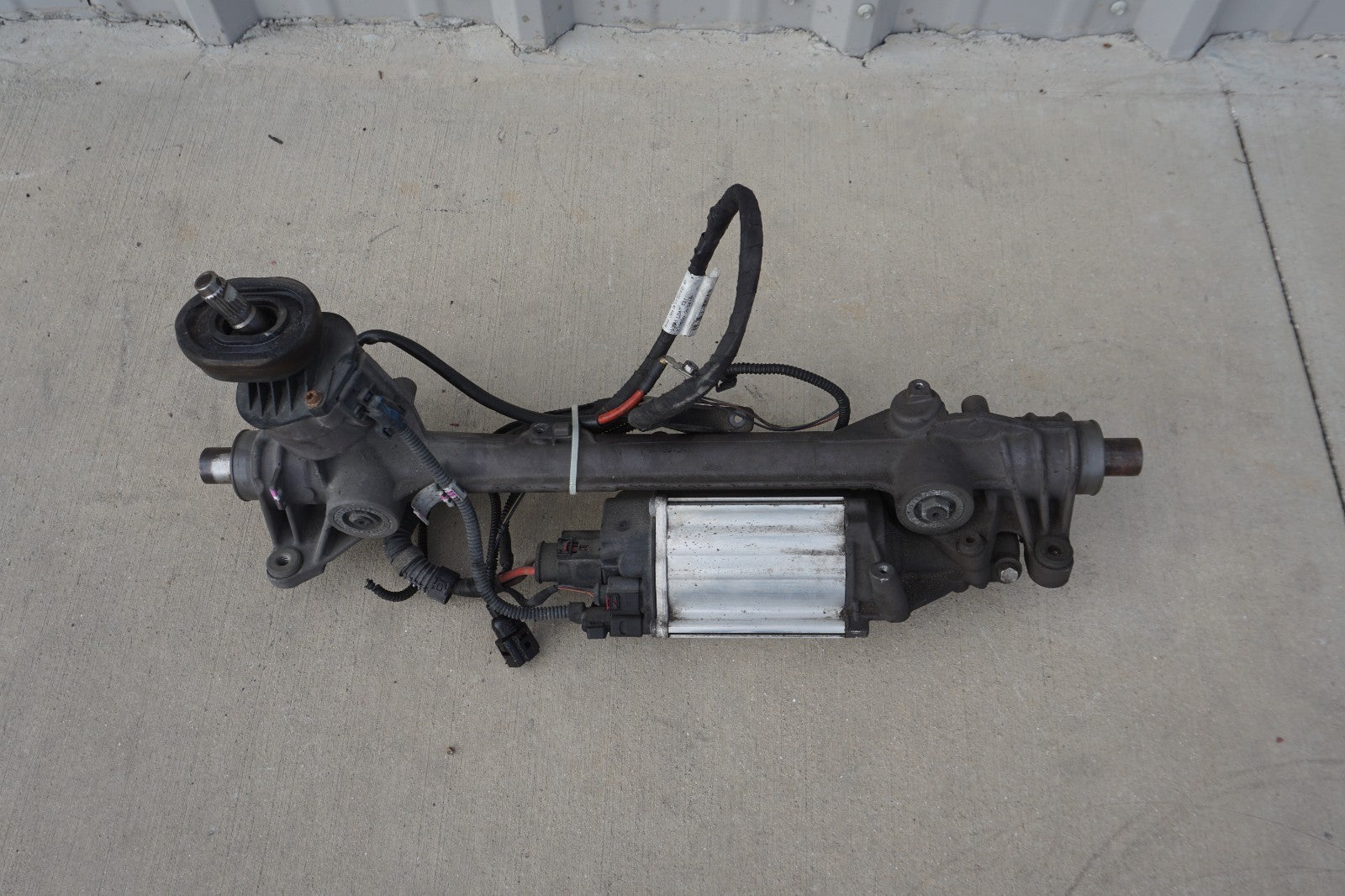 12-22 Volkswagen Passat Power Steering Rack 561423051M OEM