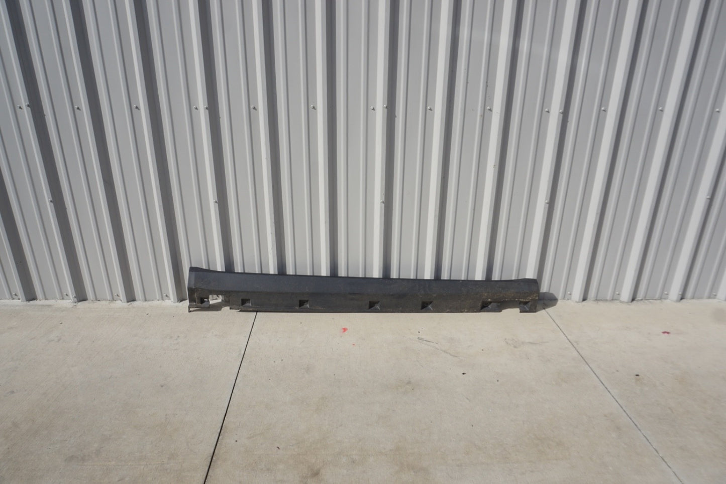2006 - 2011 MERCEDES ML350 RIGHT SIDE SKIRT ROCKER COVER PANEL MOLDING OEM