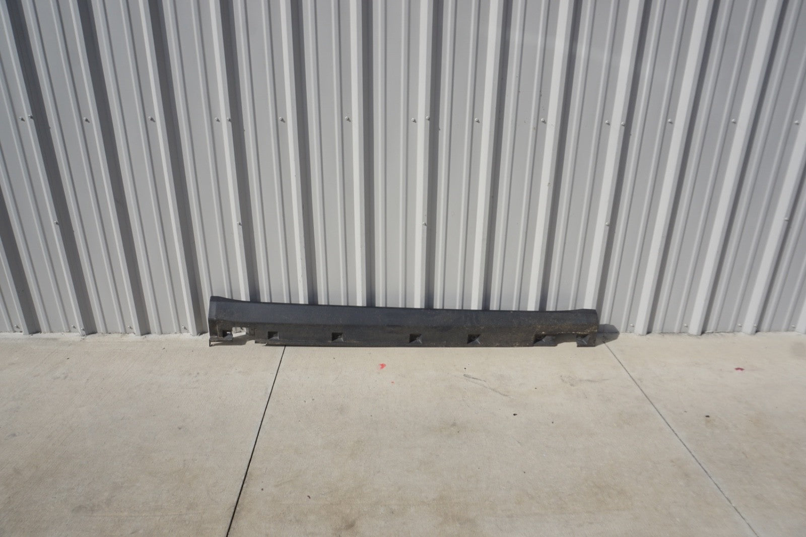 2006 - 2011 MERCEDES ML350 RIGHT SIDE SKIRT ROCKER COVER PANEL MOLDING OEM