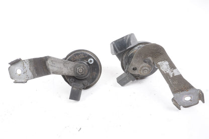 2012-2019 Volkswagen Passat Horn Signal High & Low w/ Bracket OEM