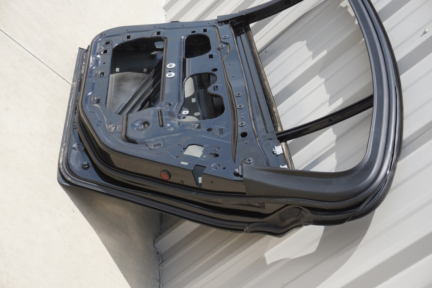 09-15 BMW 750Li F02 Rear Right Side Door Shell OEM
