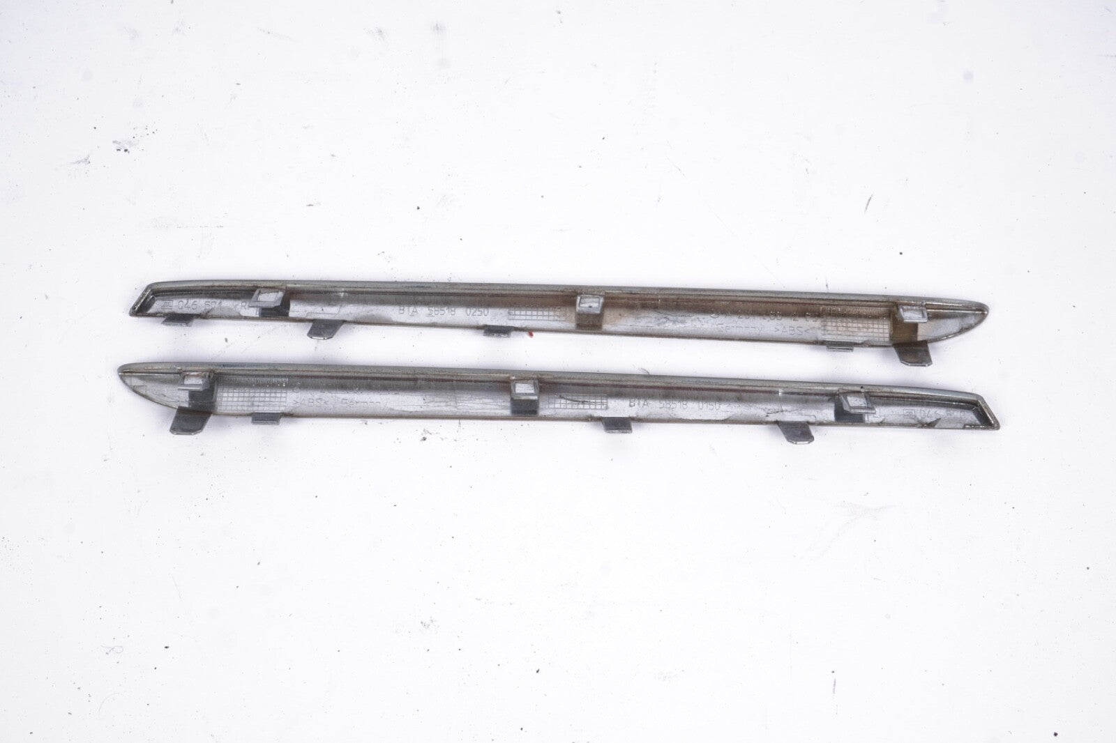 2014 - 2017 Mercedes E350 Coupe Front Grille Left Right Molding - PAIR