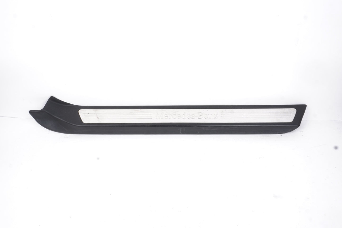 2010 - 2017 Mercedes E350 E550 Convertible Left Door Sill Scuff Plate Trim OEM