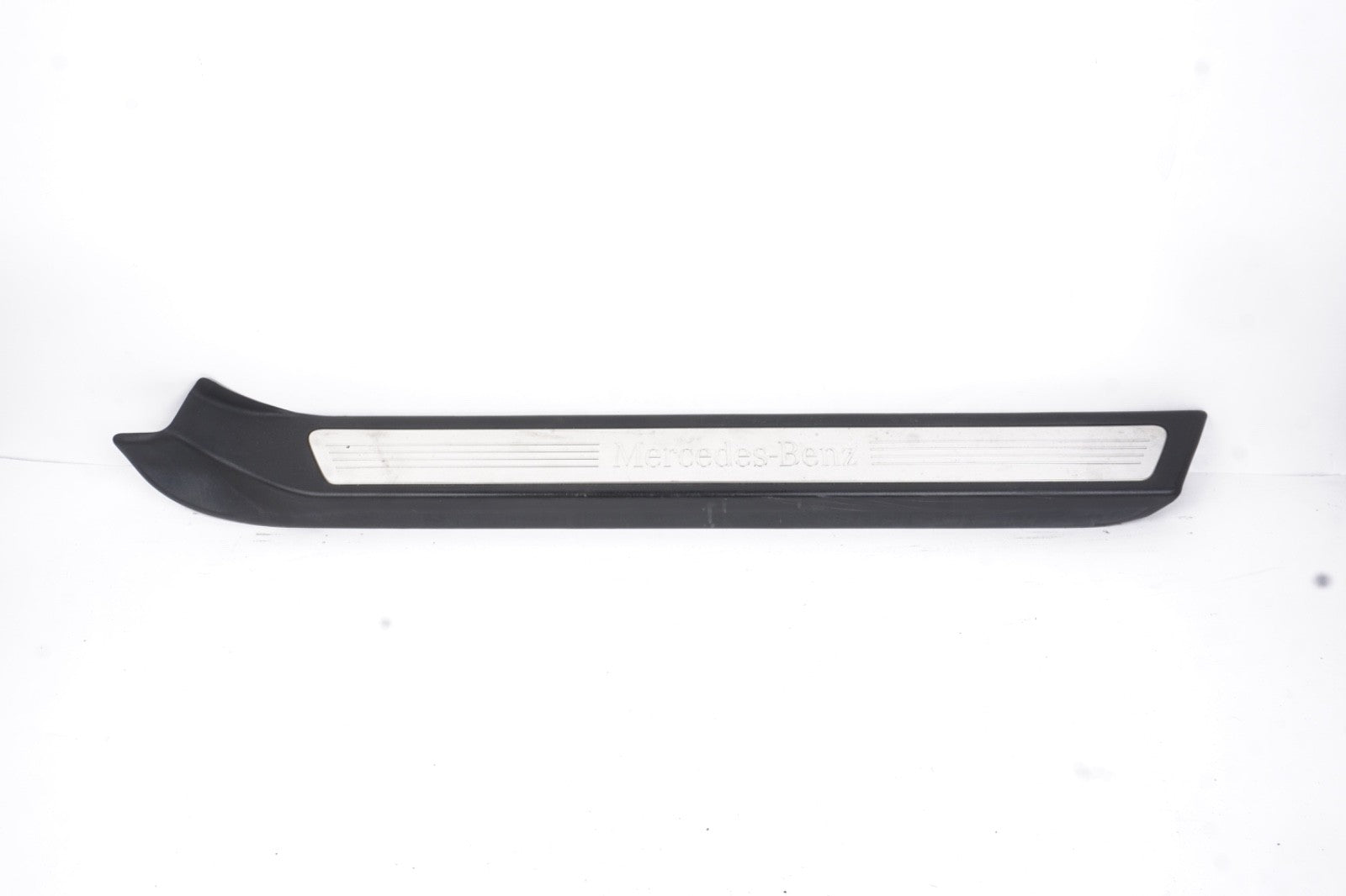 2010 - 2017 Mercedes E350 E550 Convertible Left Door Sill Scuff Plate Trim OEM