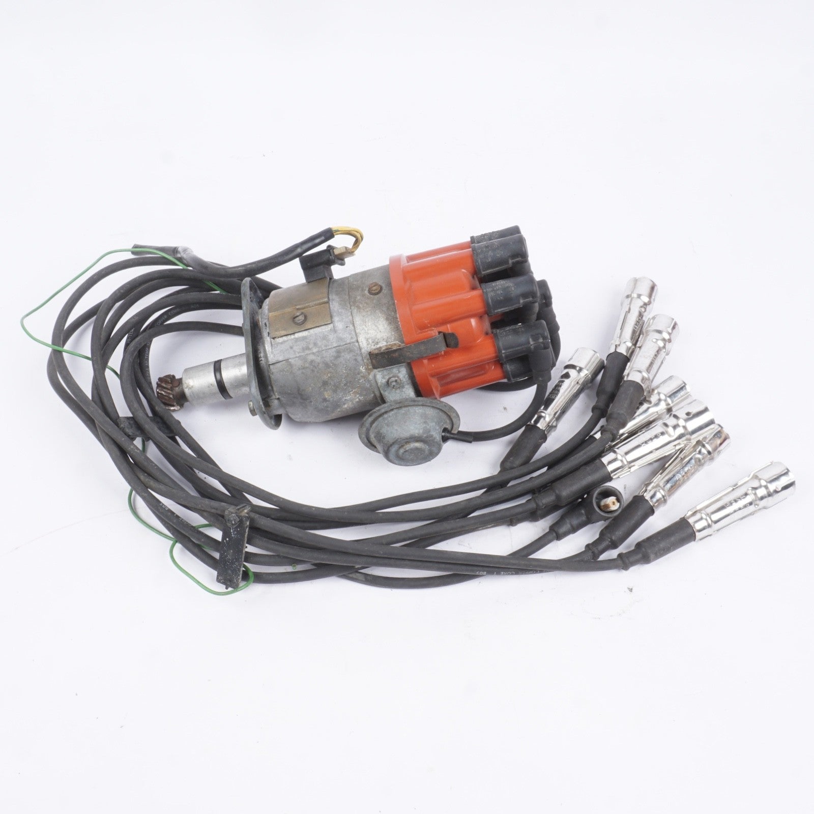 1972 Mercedes Benz R107 W116 BOSCH 450SL 450SEL  Points Distributor 0231401003