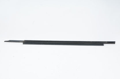 2012-2018 AUDI A7 FRONT LEFT DRIVER SIDE DOOR WINDOW BELT MOLDING 4G8853283B OEM