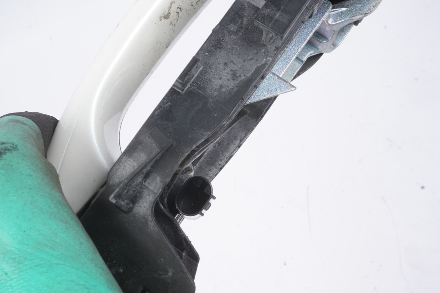 2014-2017 MERCEDES W222 S550 S600 S63 LEFT DRIVER FRONT EXTERIOR DOOR HANDLE OEM