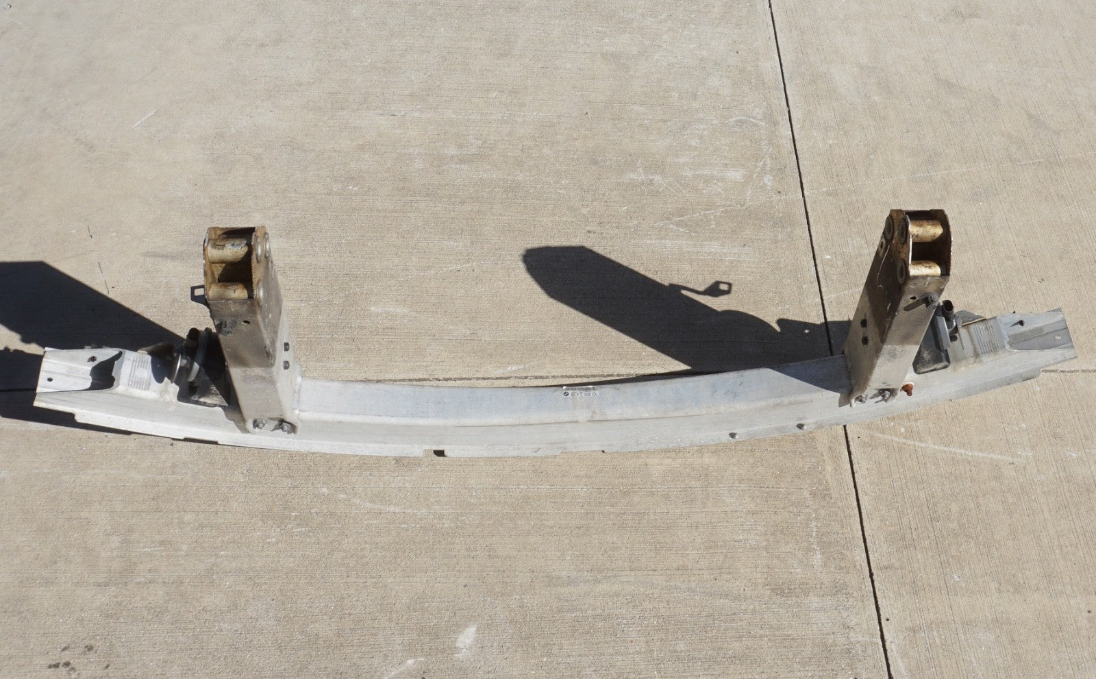 08-12 BMW 750Li 740I F01 F02 FRONT BUMPER REINFORCEMENT BAR  7186899 OEM