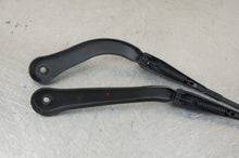10-11 BMW E90 E91 E92 E93 3-SERIES SET OF 2 FRONT LEFT & RIGHT WIPER ARM OEM
