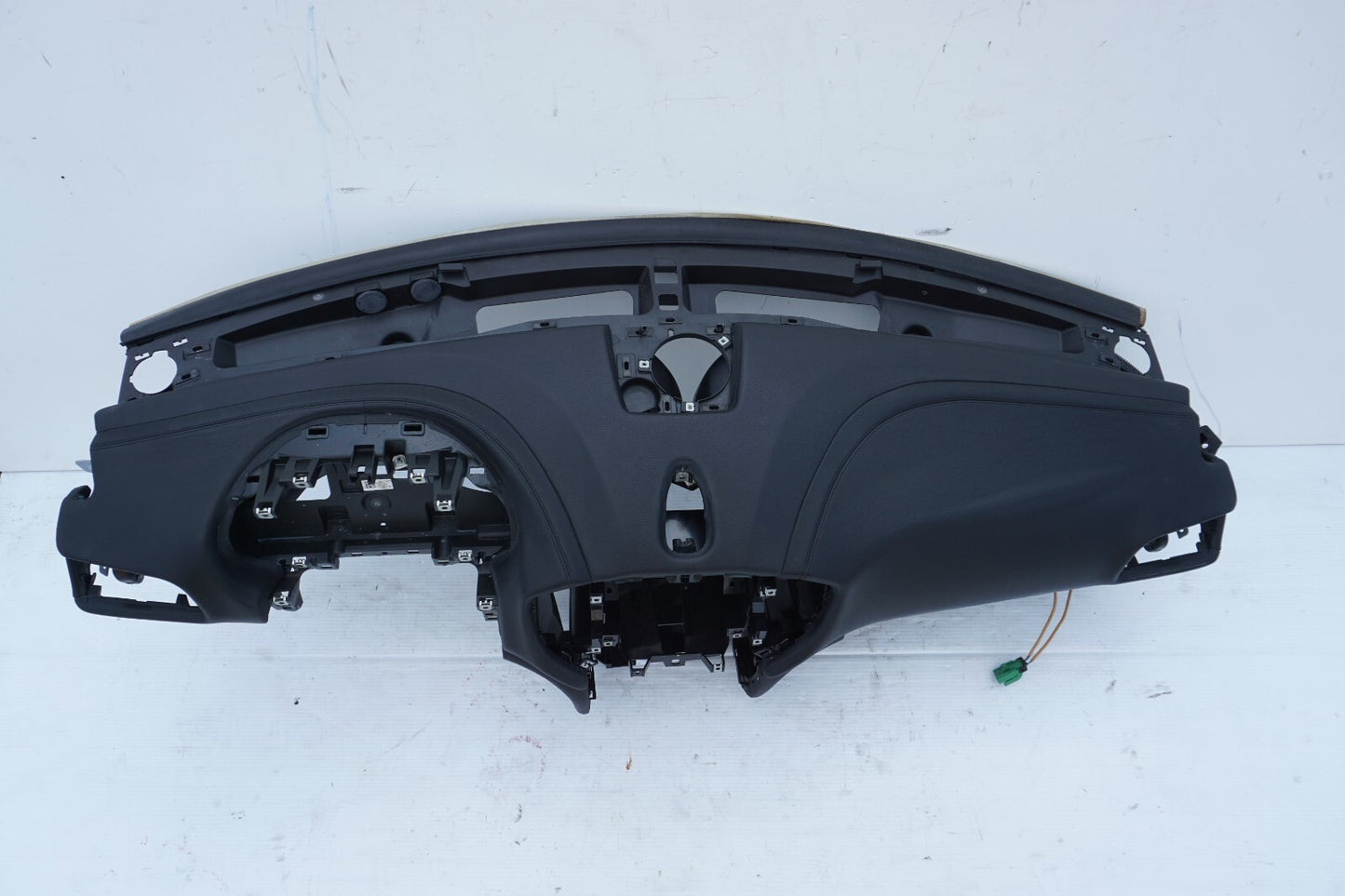 2014-2019 MASERATI GHIBLI DASH DASHBOARD PANEL  OEM