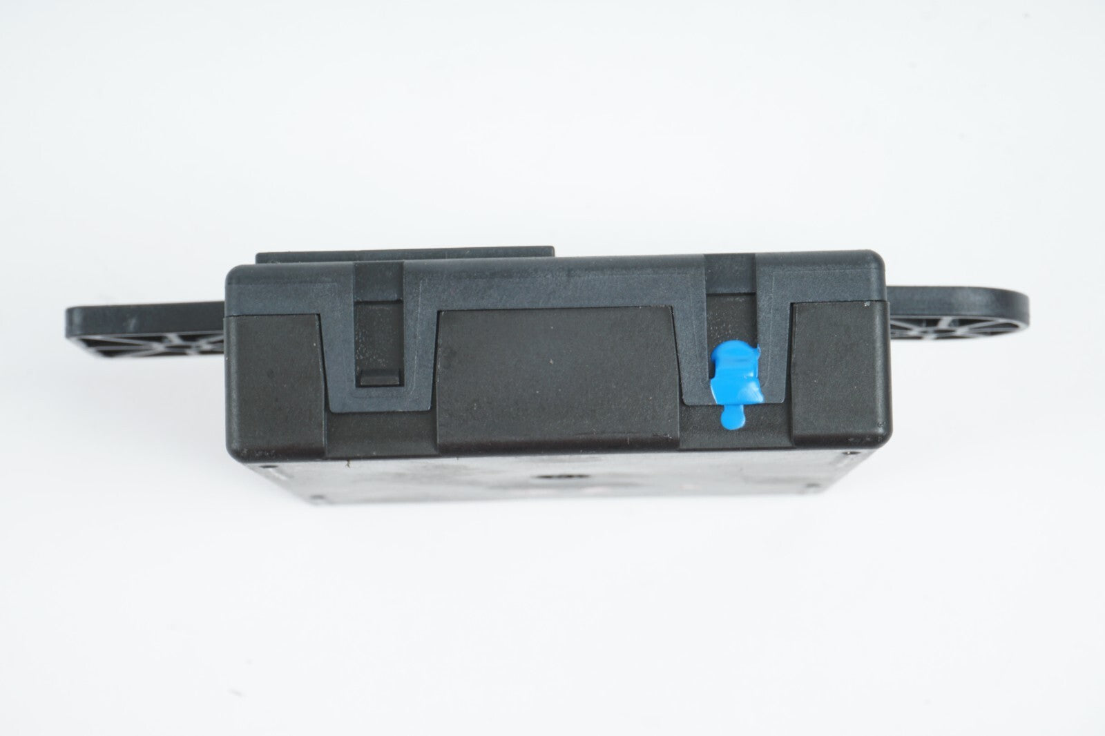 2017-2020 CHRYSLER PACIFICA REAR LEFT DRIVE SIDE SLIDING DOOR CONTROL MODULE OEM