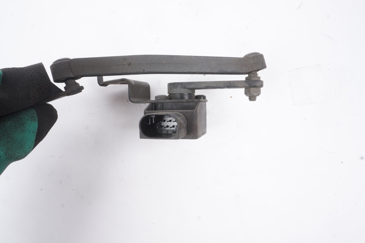 2012 - 2016 Mercedes GL450 Front Right Suspension Height Sensor Level OEM