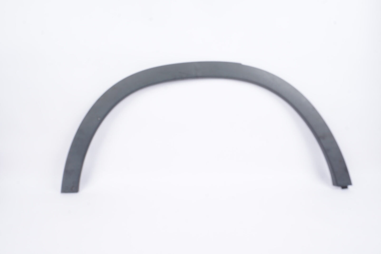 OEM 2015-2020 MERCEDES GLA250  REAR RIGHT WHEEL ARCH TRIM A1568851200